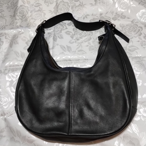 Coach | Bags | Coach Vintage Shoulder Bag Black | Poshmark